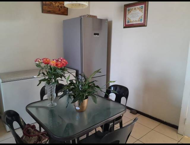 2 BEDROOM APARTMENT FOR SALE IN WINDERMERE